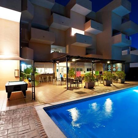 Apartamentos Blue Star (Adults Only) Sant Antoni de Portmany Екстериор снимка