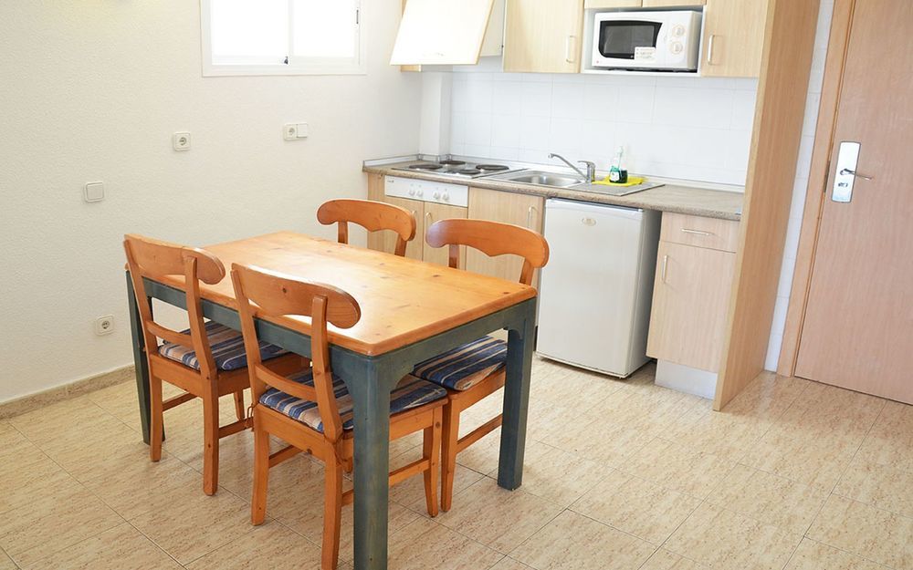 Apartamentos Blue Star (Adults Only) Sant Antoni de Portmany Екстериор снимка