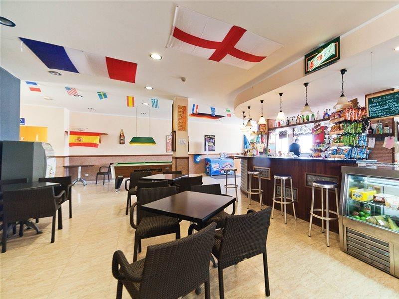 Apartamentos Blue Star (Adults Only) Sant Antoni de Portmany Екстериор снимка